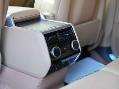 Land Rover Range Rover 3.0L V6 400PS Extended Wheelbase Prestige Edition - ფოტო 14