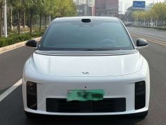 Li Auto i6 2025 Two-Wheel Drive Standard - ფოტო 2