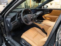 Lexus LS 500h Luxury - ფოტო 9