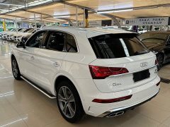 Audi Q5L Facelift 45T Luxury Sport - ფოტო 6