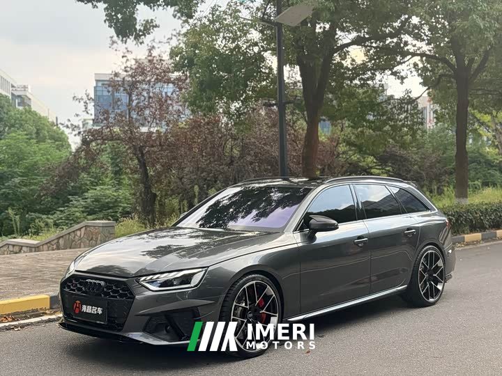 Audi S4 2025 S4 Avant 3.0 TFSI - ავტომობილი ჩინეთიდან