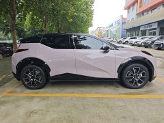 Zeekr Geely Zeekr X 2025 Four-Seat Rear-Drive Rubik's Cube Edition - ფოტო 2