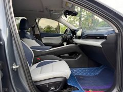 Geely Xingui Xingrui 2.0T Diesel Premium Edition - ფოტო 13