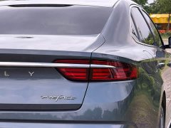 Geely Xingui Xingrui 2.0T Diesel Premium Edition - ფოტო 7