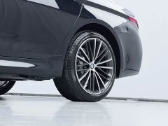 BMW 5 Series 530Li Premier M Sport Package - ფოტო 8