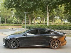 Deepal Deep Blue SL03 200Max 2nd Anniversary Black Gold Knight Edition - ფოტო 7