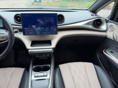BYD Dolphin 420km Fashion Edition - ფოტო 13