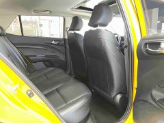 Kia Yepao Yipao 1.4L CVT Fun Sunroof Edition - ფოტო 8