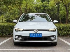 Volkswagen Golf 2024 280TSI DSG Pro 50th Anniversary Legend Edition - ფოტო 2