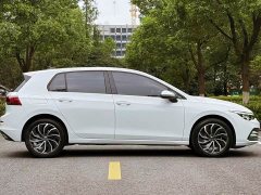 Volkswagen Golf 2024 280TSI DSG Pro 50th Anniversary Legend Edition - ფოტო 4