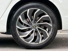 Volkswagen Golf 2024 280TSI DSG Pro 50th Anniversary Legend Edition - ფოტო 9