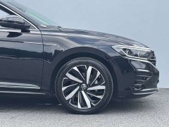 Volkswagen Passat 380TSI Premier - ფოტო 6