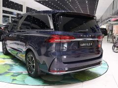 SAIC MG iMAX8 400TGI Prestige - ფოტო 4