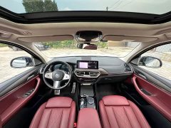 BMW X3 xDrive30i Premier M Night Package - ფოტო 4