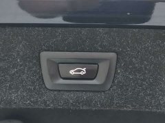 BMW 5 Series Facelift 530Li Premier M Sport Package - ფოტო 10
