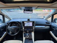 Toyota Alphard Hybrid 2.5L Premium Edition - ფოტო 17
