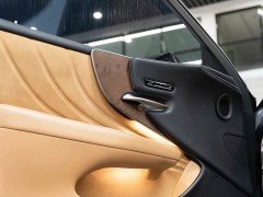 Lexus LS 500h Premier - ფოტო 19