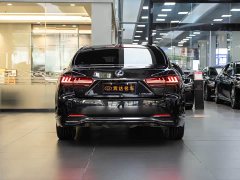 Lexus LS 500h Premier - ფოტო 5