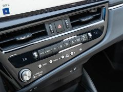 Lexus ES 2022 300h Excellence Edition - ფოტო 16
