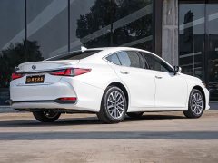 Lexus ES 2022 300h Excellence Edition - ფოტო 3