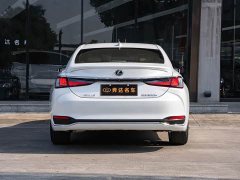 Lexus ES 2022 300h Excellence Edition - ფოტო 5