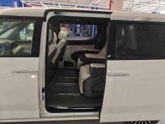 Zeekr Geely Zeekr 009 2024 Six-Seat Executive AWD 108kWh - ფოტო 6