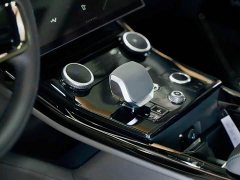 Land Rover Range Rover Sport 400PS Dynamic SE - ფოტო 12