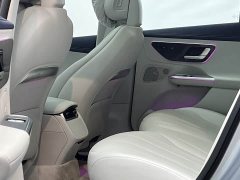 Mercedes-Benz EQE 500 4MATIC Luxury - ფოტო 14
