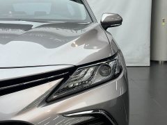 Toyota Camry 2021 2.0G Luxury - ფოტო 2