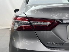 Toyota Camry 2021 2.0G Luxury - ფოტო 8