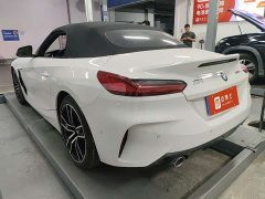 BMW Z4 sDrive 25i M Sport Package - ფოტო 8