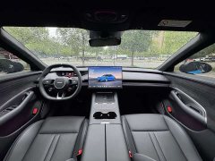 Xiaomi SU7 Rear-Wheel Drive Standard Edition - ფოტო 11