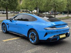 Xiaomi SU7 Rear-Wheel Drive Standard Edition - ფოტო 8