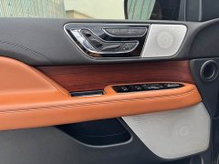 Lincoln Navigator 2020 3.5T Prestige Edition - ფოტო 12