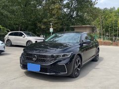 Volkswagen Passat 380TSI Starry Sky Luxury Edition - ფოტო 1