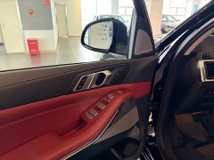 BMW X5 Facelift xDrive 30Li M Sport Exclusive Night Edition Package - ფოტო 17