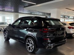 BMW X5 Facelift xDrive 30Li M Sport Exclusive Night Edition Package - ფოტო 4