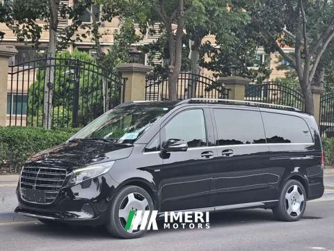 2025 Mercedes-Benz V-Class V 300 L Long Wheelbase Luxury Edition