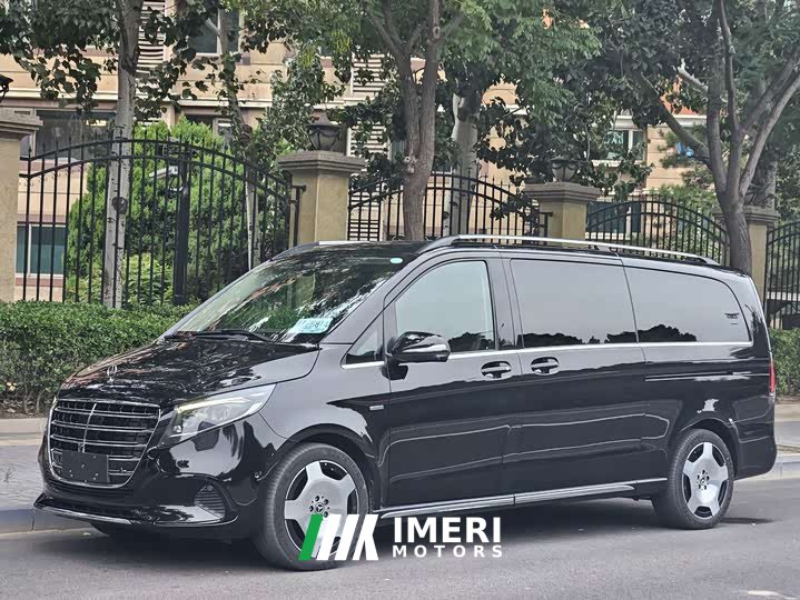 Mercedes-Benz V-Class V 300 L Long Wheelbase Luxury Edition