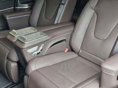 Mercedes-Benz V-Class 2024 V 300 L Long Wheelbase Luxury Edition - ფოტო 11