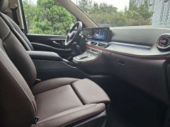 Mercedes-Benz V-Class 2024 V 300 L Long Wheelbase Luxury Edition - ფოტო 9