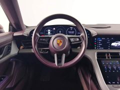 Porsche Taycan - ფოტო 8