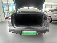 BYD Qin L DM-i Smart Drive Edition 80KM Leading - ფოტო 14