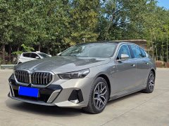 BMW i5 eDrive 35L Premium M Sport Package - ფოტო 1