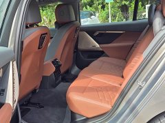 BMW i5 eDrive 35L Premium M Sport Package - ფოტო 10