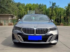 BMW i5 eDrive 35L Premium M Sport Package - ფოტო 2
