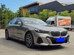 BMW i5 eDrive 35L Premium M Sport Package - ფოტო 3
