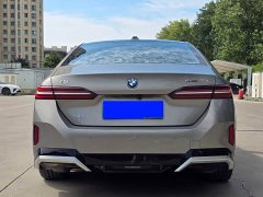 BMW i5 eDrive 35L Premium M Sport Package - ფოტო 5