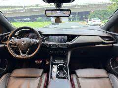 Buick Regal GS 28T Elite - photo 9