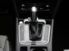 Volkswagen Magotan 2 Million Units Commemorative Edition 330TSI DSG Leading Version - ფოტო 12